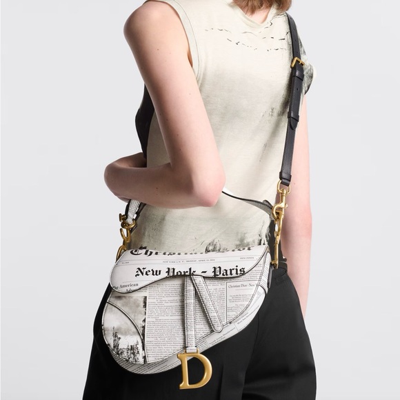 Rare Christian Dior 2024 Newspaper Print White Black Calfskin Saddle Bag - Picture 16 of 16